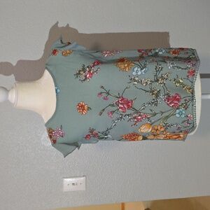 Twine and String Flutter Sleeve Floral Summer Top Women's Size Large Light Blue